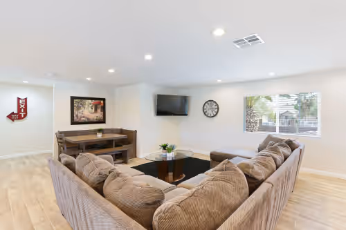 This Home Sleeps 20-26 People Comfortably with Pool and Lots of Extra Amenities, photo 4