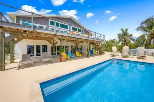 Rum Reef, 6 bedroom house in North Side, pool, private beach, kayaks, bikes, photo 3