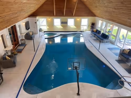 Indoor Pool by Lake Michigan Beaches & Grand Haven / Slps 24 w/ Tennis & Hot Tub