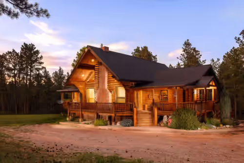 Private lodge Black Hills, kids<10yrs free, Custer Rushmore call 4 <10 Grp rates