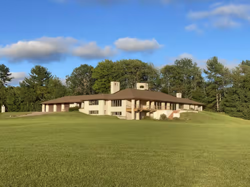 Spacious country estate featuring indoor pool, 10 miles from Marquette, photo 2